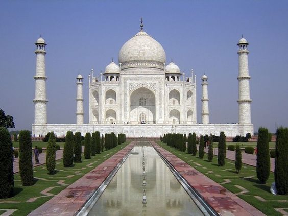 Historic Place Taj Mahal of Agra Image and Wallpaper