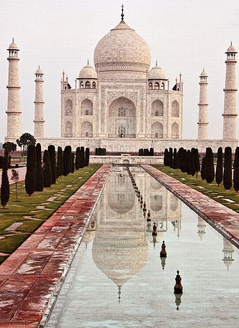 Photo of Taj Mahal Beautiful Building of India